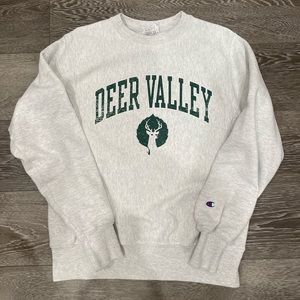 Deer Valley sweatshirt size unisex small